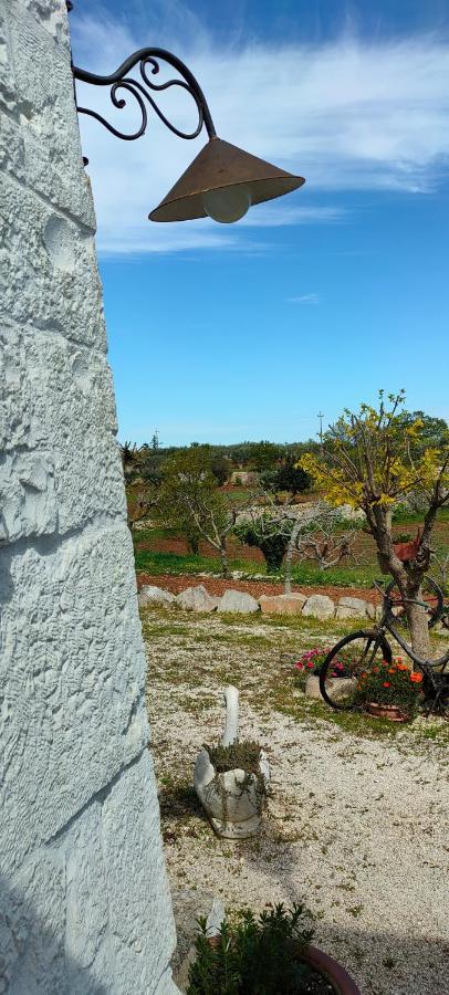 Antico Trullo Immerso Nella Campagna Alberobello Eksteriør bilde