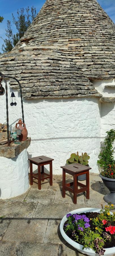 Antico Trullo Immerso Nella Campagna Alberobello Eksteriør bilde